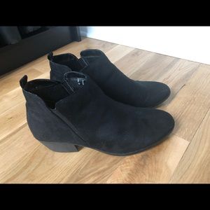 American Eagle Booties
